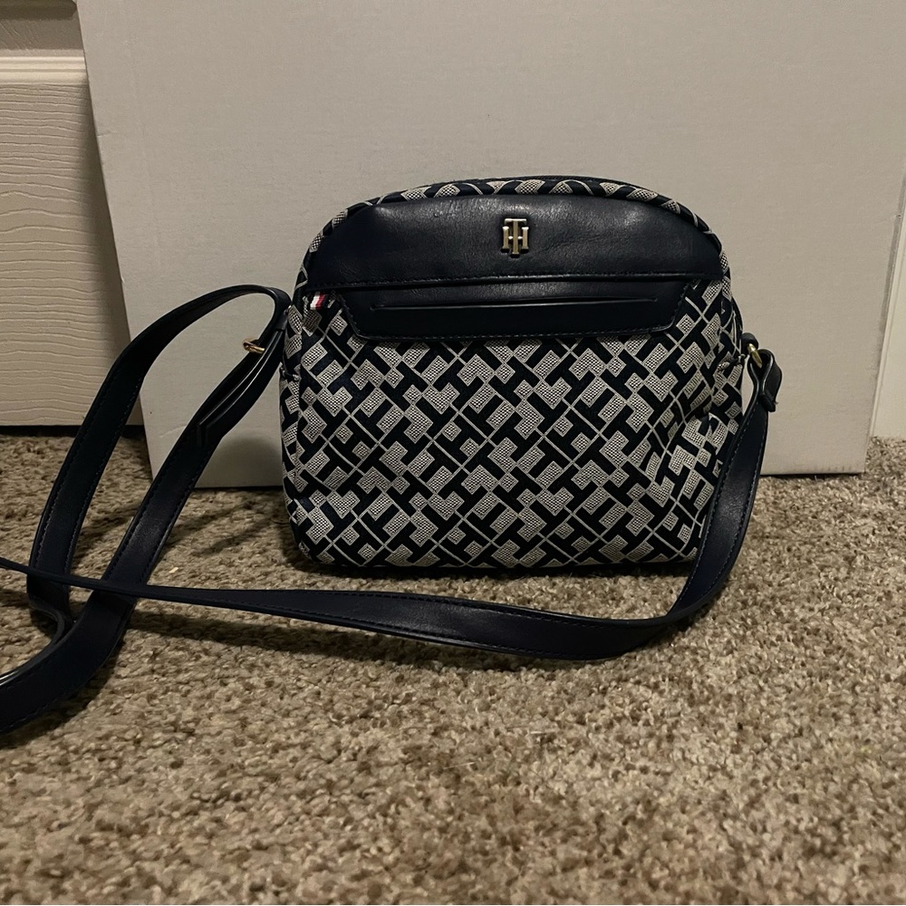Tommy Hilfiger Bag
